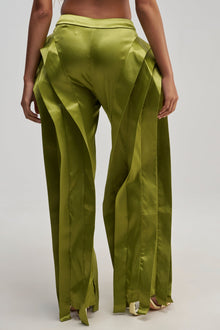 INFINITY TROUSER IN OLIVE