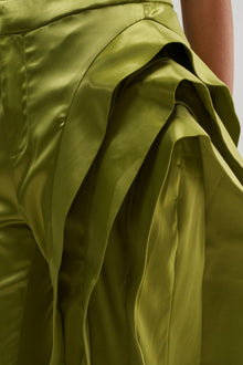 INFINITY TROUSER IN OLIVE