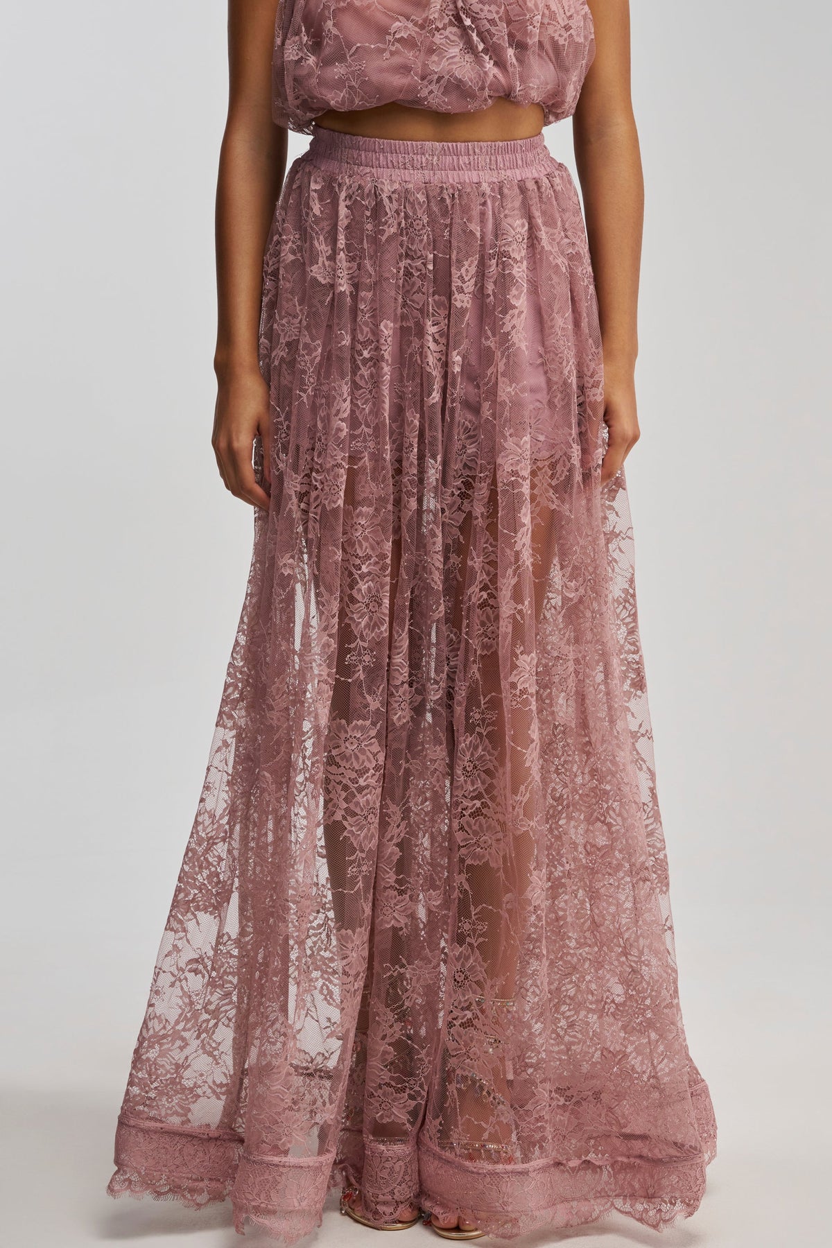 HANNAH LACE MAXI SKIRT IN MAUVE