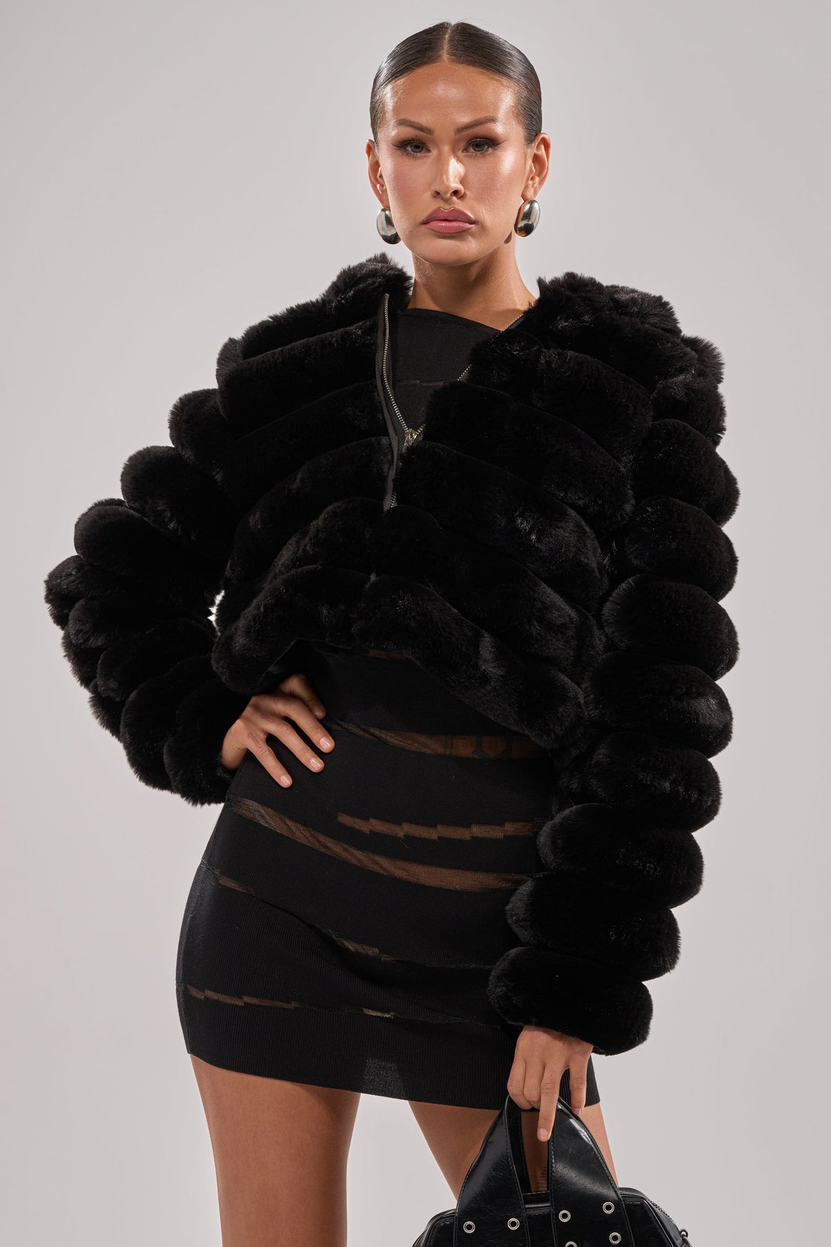 POPCORN FAUX FUR IN BLACK