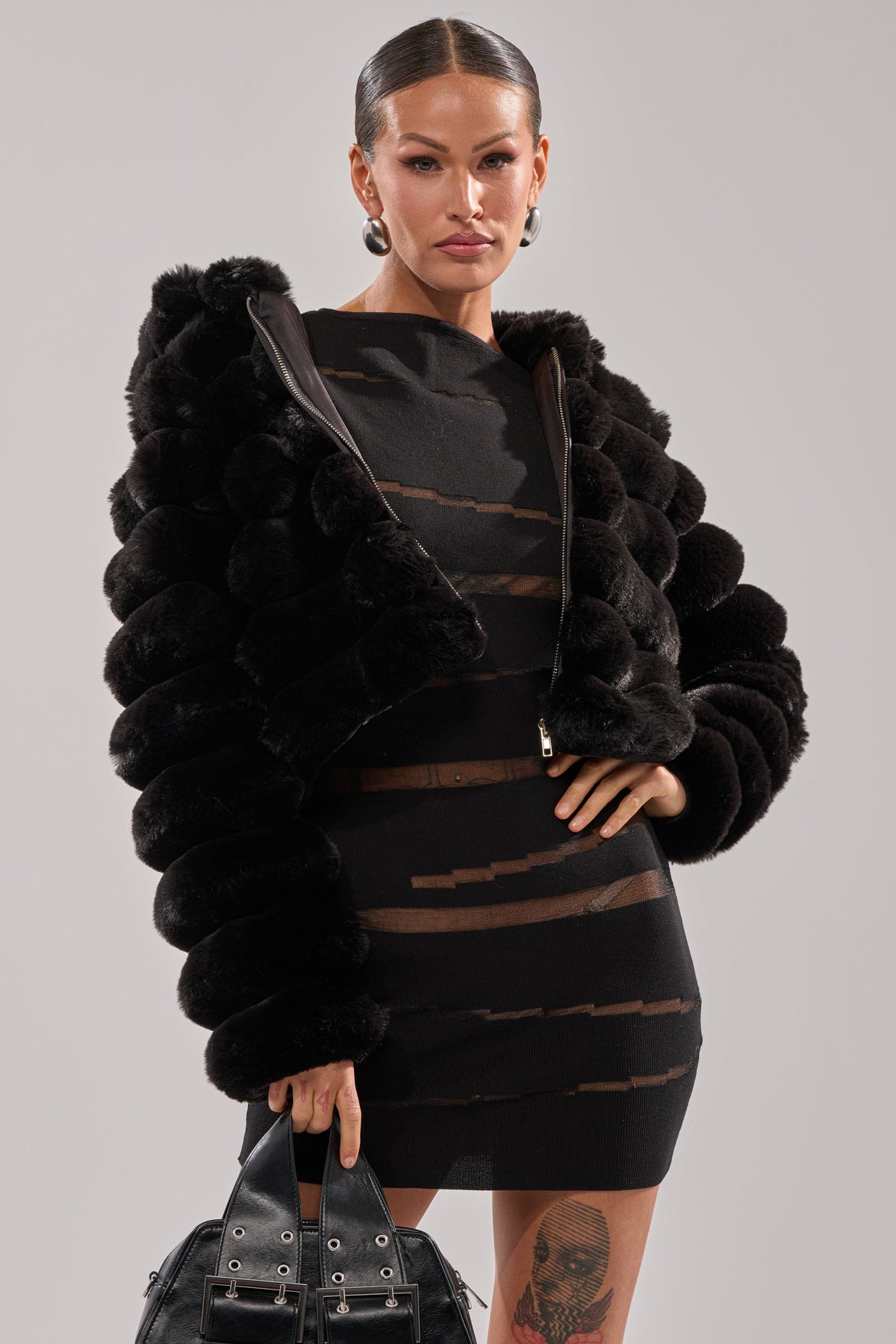 POPCORN FAUX FUR IN BLACK