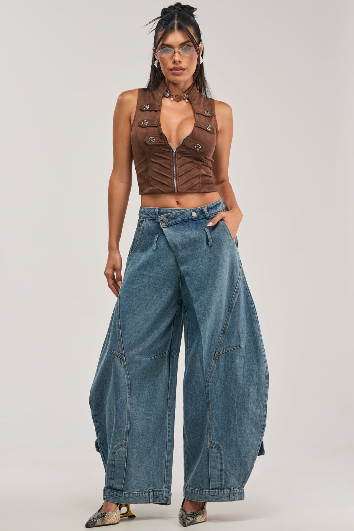 IZZY RELAXED DENIM IN LIGHT BLUE WASH