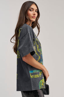 BETTER DAYS TO COME OVERSIZED GRAPHIC TEE