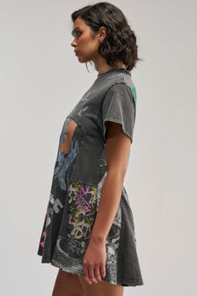 COLD HEARTED GRAPHIC MINI DRESS IN BLACK MULTI