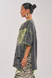 KNOCKOUT OVERSIZED TEE