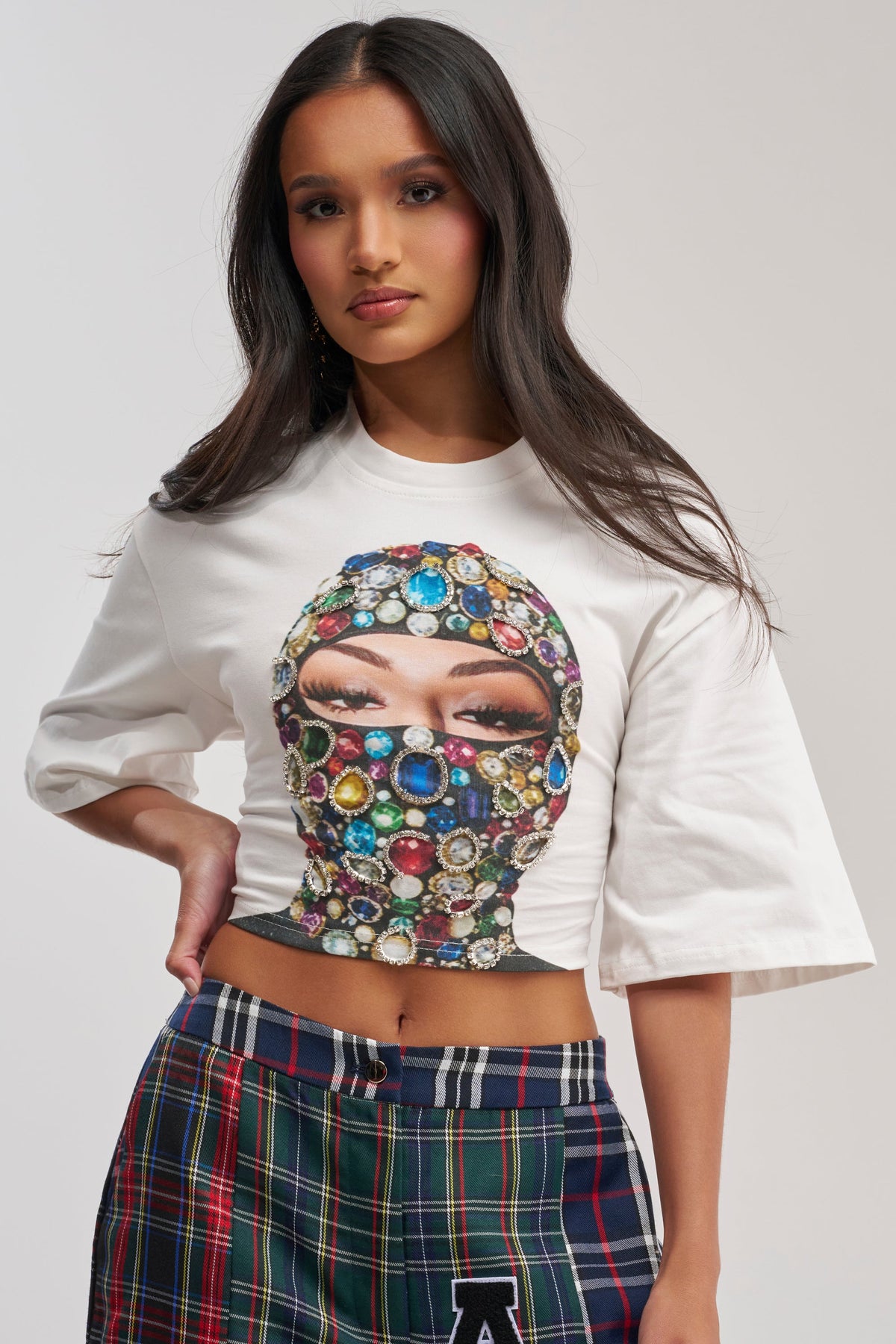 FACE CARD GRAPHIC CROPPED TEE