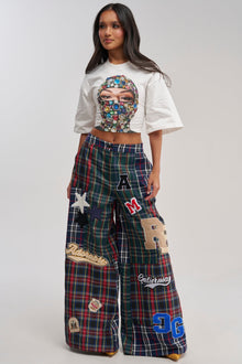 FACE CARD GRAPHIC CROPPED TEE