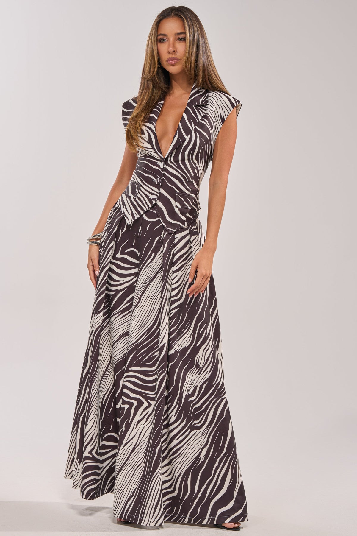 WILD AND FREE ZEBRA BUTTON DOWN