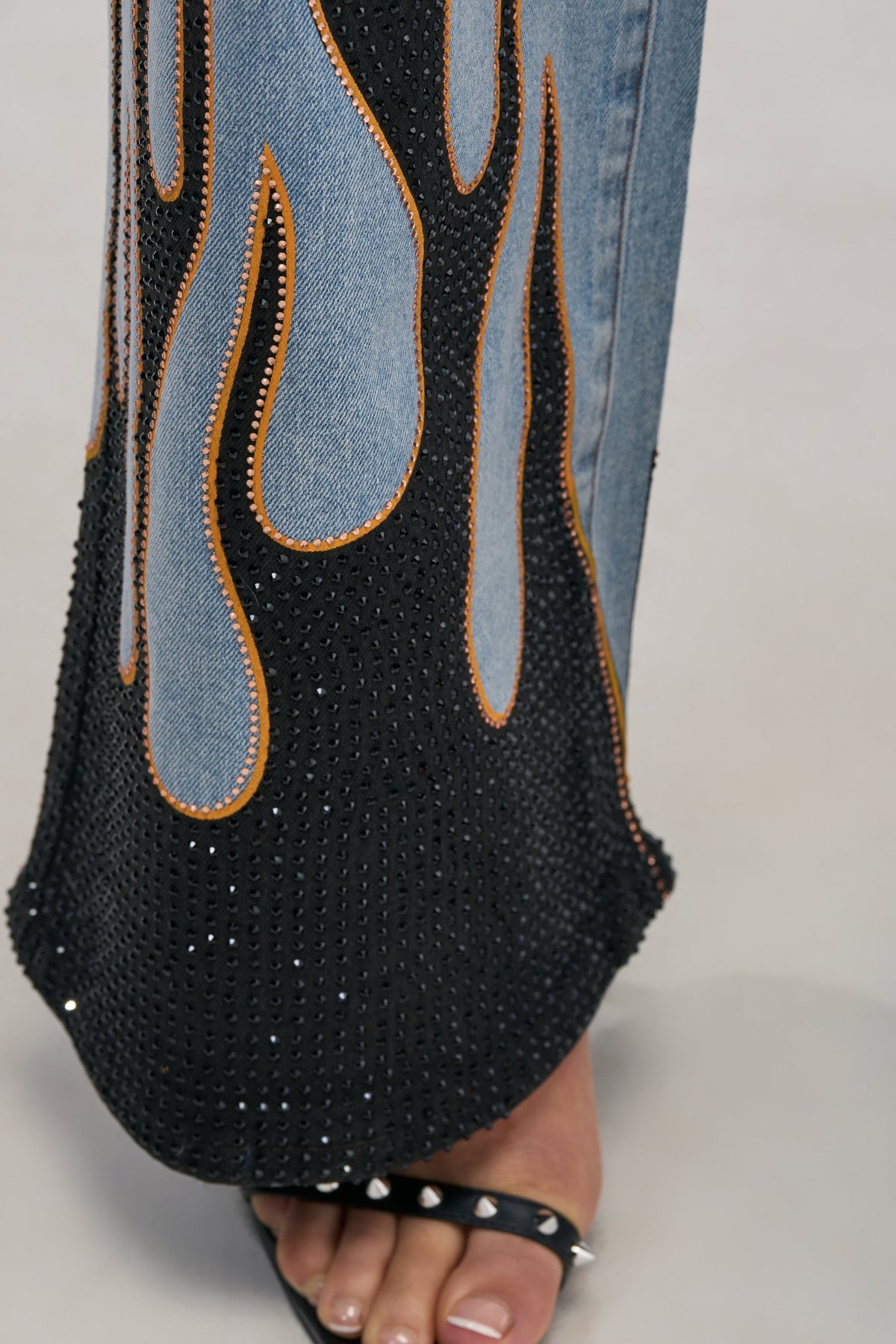 Sisoras ON FIRE RELAXED DENIM