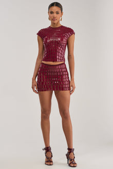 SEE THROUGH ME TOP IN BURGUNDY