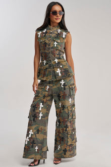 DOWN AND DIRTY CAMO BUTTON DOWN