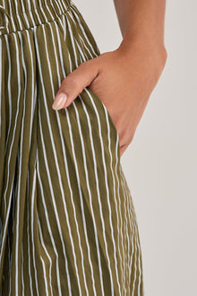 COULD BE DIFF BALLOON PANT