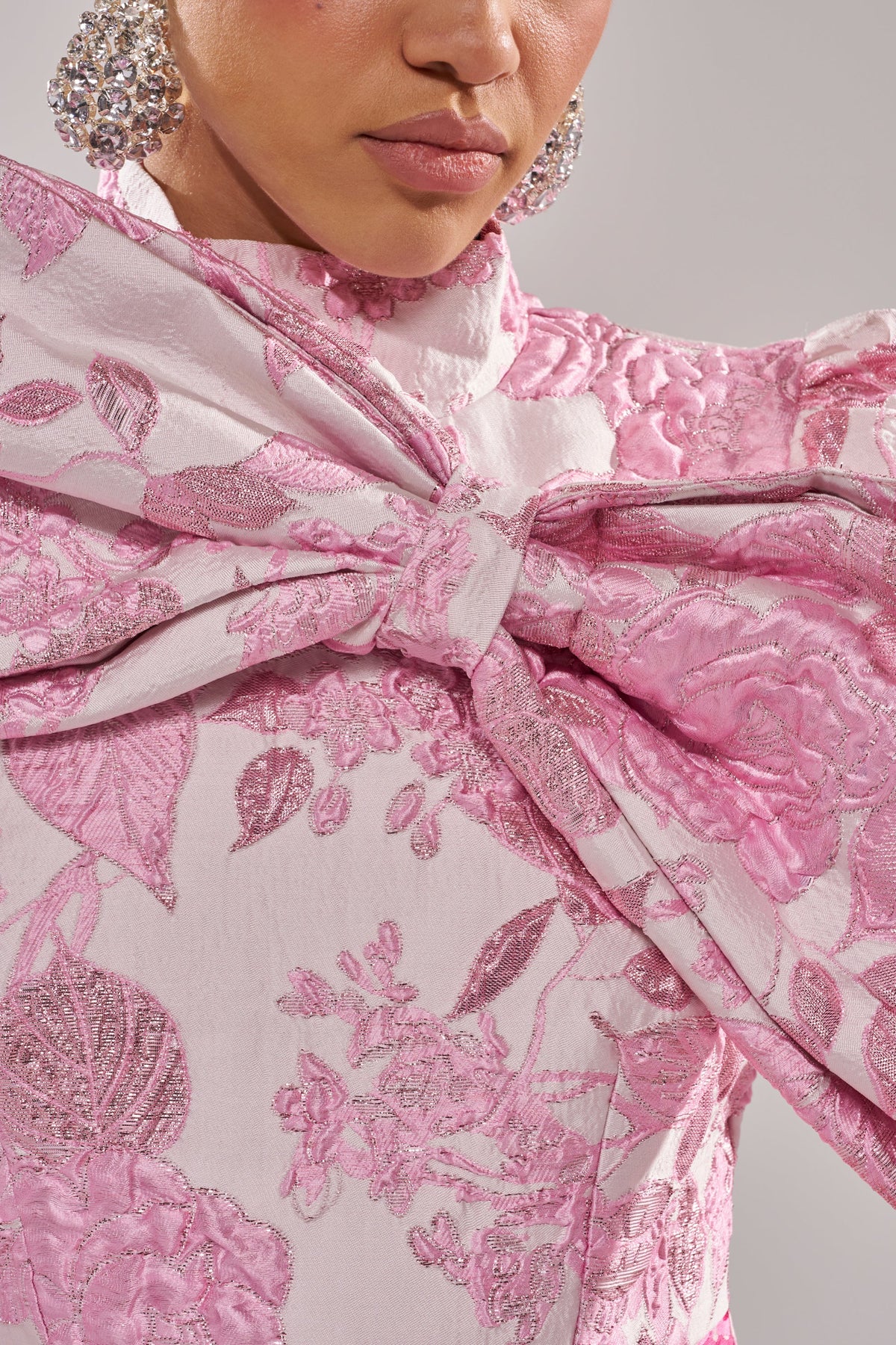 RENAISSANCE TWO-TONE BROCADE MINI DRESS IN PINK