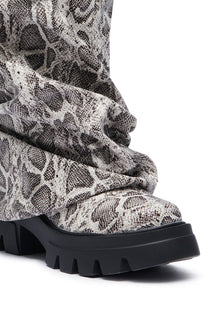 Sisoras AZALEA WANG MATE SNAKE BOOTIE