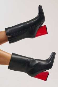 Sisoras AZALEA WANG NOTEBOOK BLACK BOOT