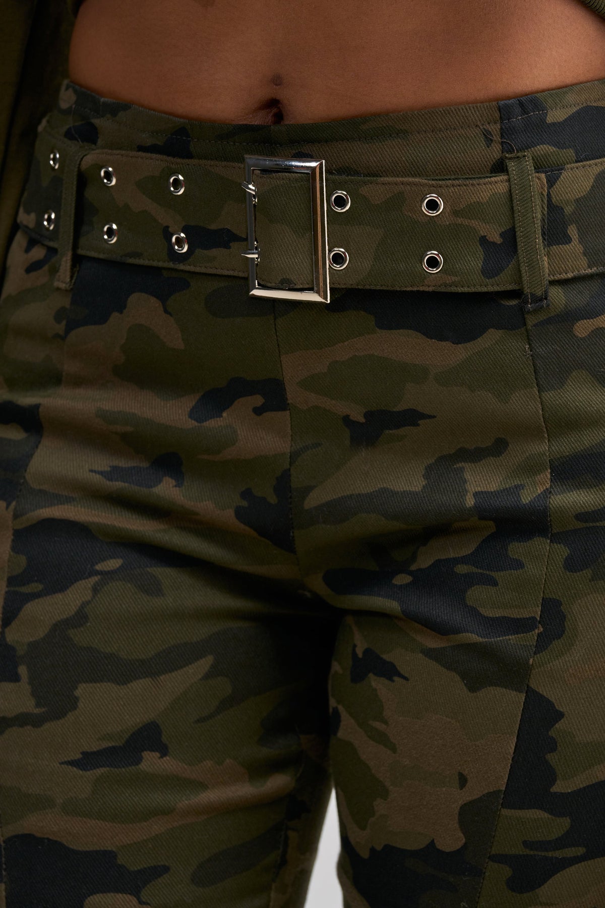 THE BEST CAMO CAPRI
