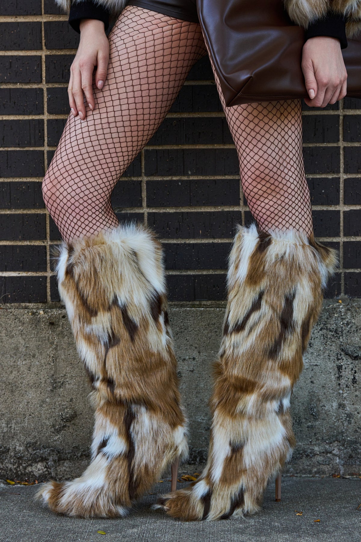 Sisoras AZALEA WANG UPSETTER MULTI FURRY BOOT