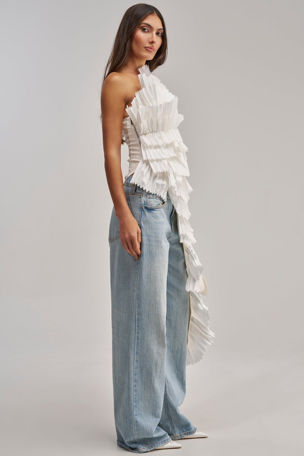 LUXURIOUS ASYMMETRICAL TOP IN WHITE