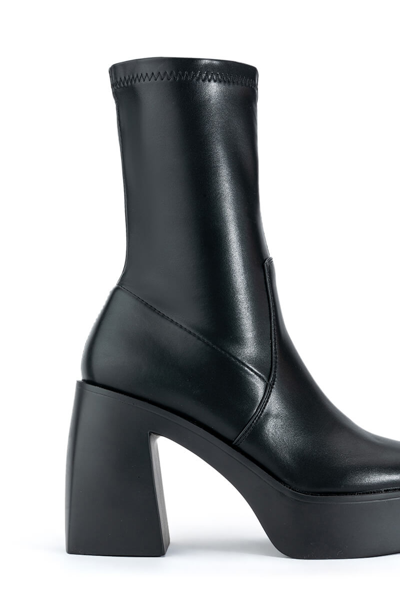 Sisoras AZALEA WANG DANIELLE CHUNKY BOOTIE WITH 4 WAY STRETCH IN BLACK STRETCH