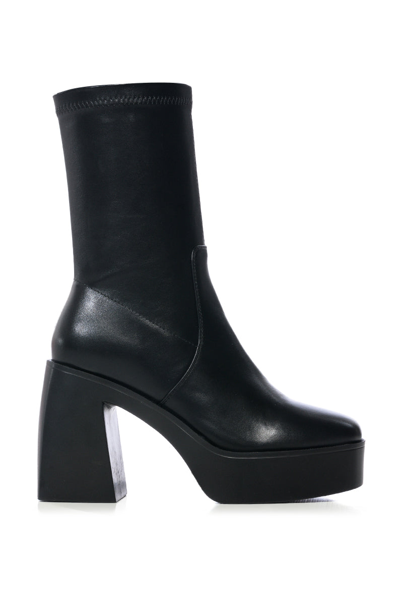 Sisoras AZALEA WANG DANIELLE CHUNKY BOOTIE WITH 4 WAY STRETCH IN BLACK STRETCH