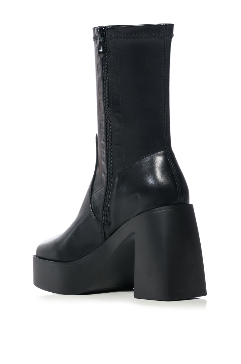 Sisoras AZALEA WANG DANIELLE CHUNKY BOOTIE WITH 4 WAY STRETCH IN BLACK STRETCH