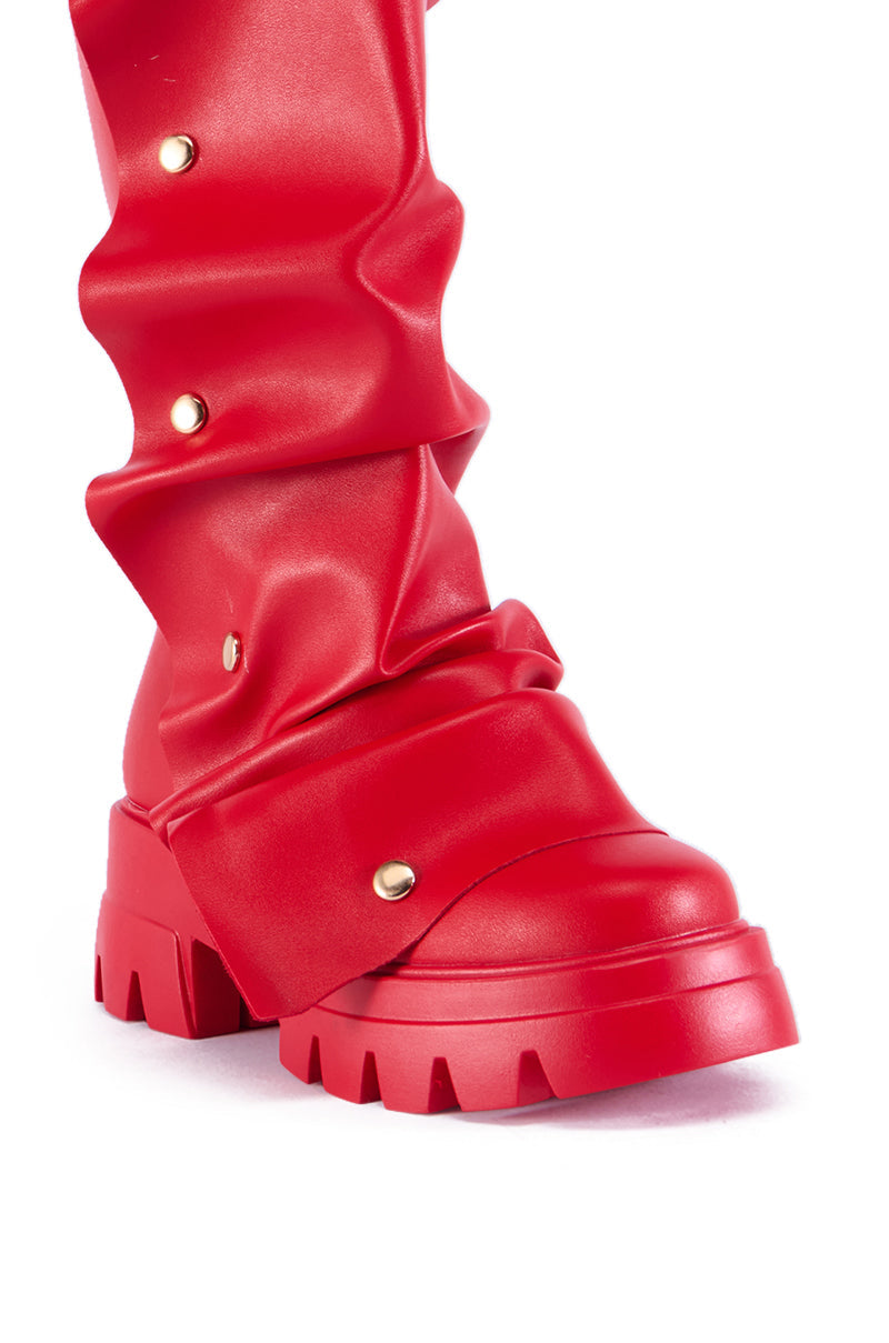 Sisoras AZALEA WANG SYBEL BUTTON FLAT BOOTIE IN RED