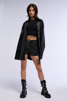 Sisoras BRITTNI RHINESTONE CARGO DENIM SHORT IN BLACK
