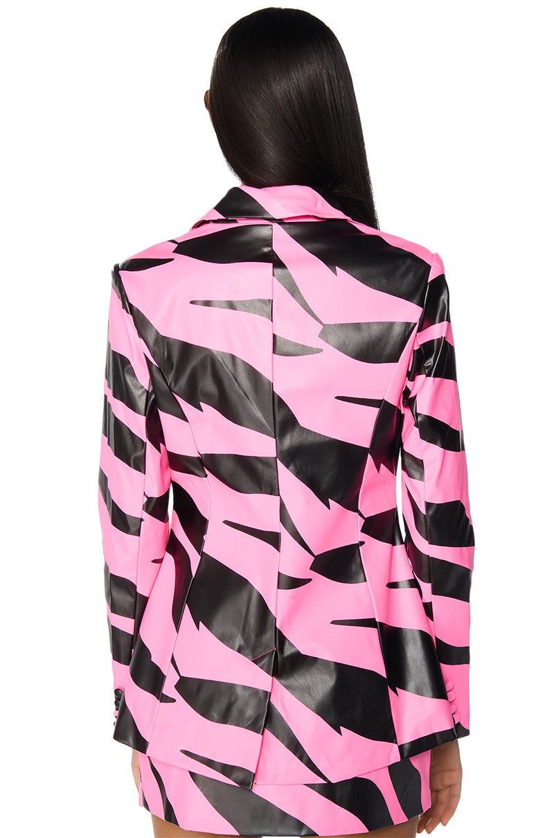 Sisoras SHANT BE TAMED FAUX LEATHER BLAZER