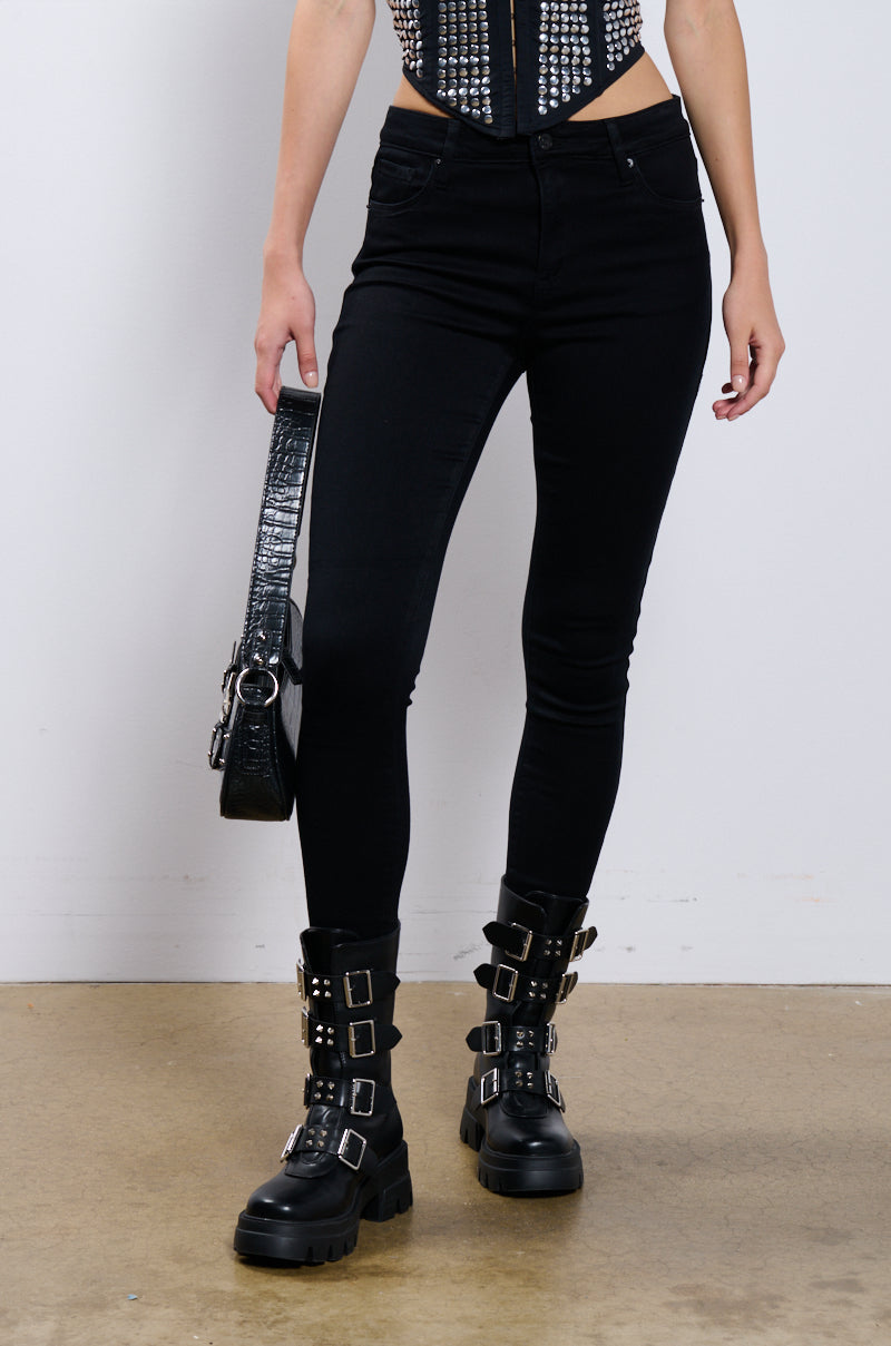 FLEX-FIT HIGH WAISTED SUPER STRETCHY SKINNY JEANS IN BLACK