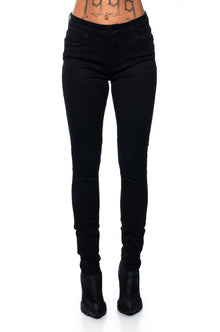 FLEX-FIT HIGH WAISTED SUPER STRETCHY SKINNY JEANS IN BLACK