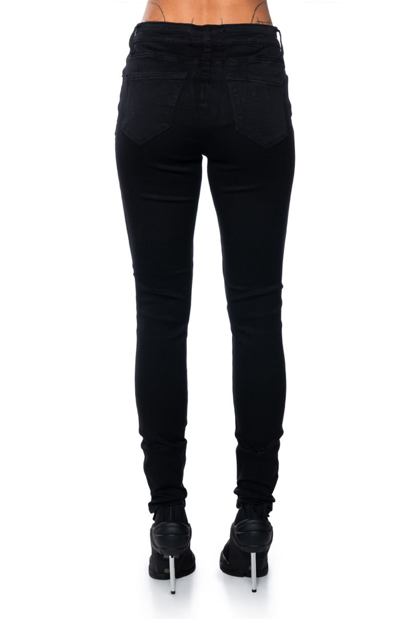 FLEX-FIT HIGH WAISTED SUPER STRETCHY SKINNY JEANS IN BLACK