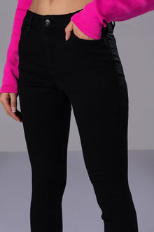 FLEX-FIT HIGH WAISTED SUPER STRETCHY SKINNY JEANS IN BLACK